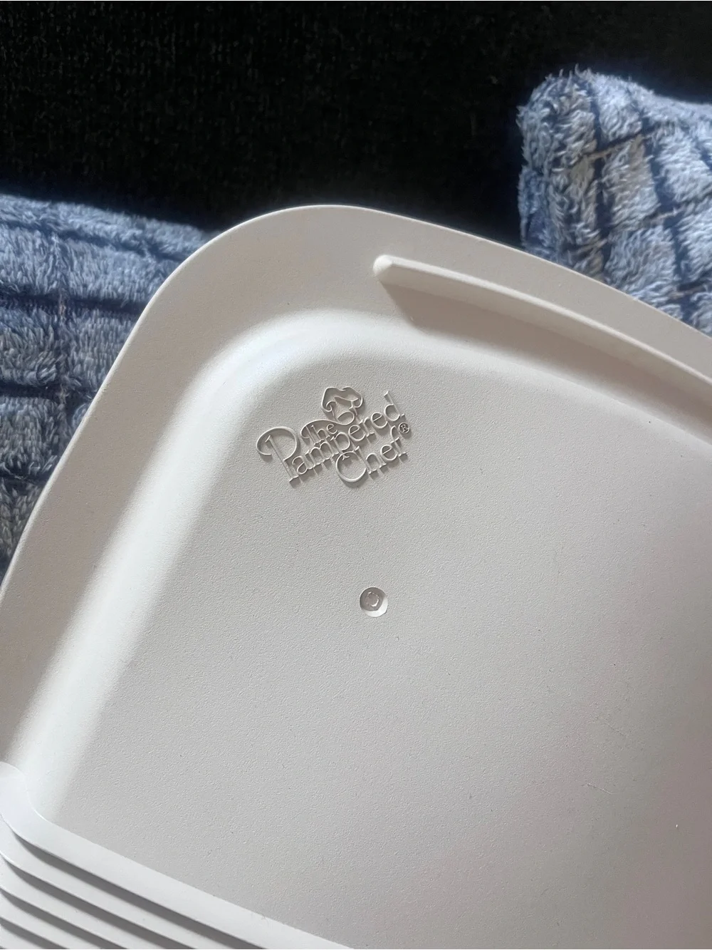 Pampered Chef durable neutral